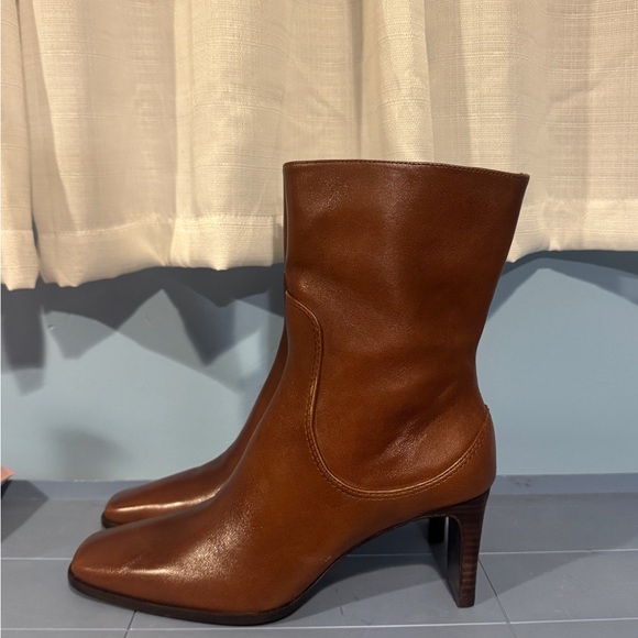 Reformation Claudette Ankle Boot
Cavalier Leather - Picture 3 of 8